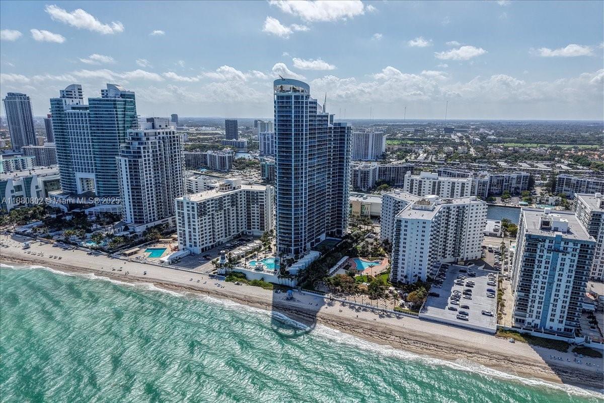 3101 S Ocean Dr #2307 Hollywood, FL 33019