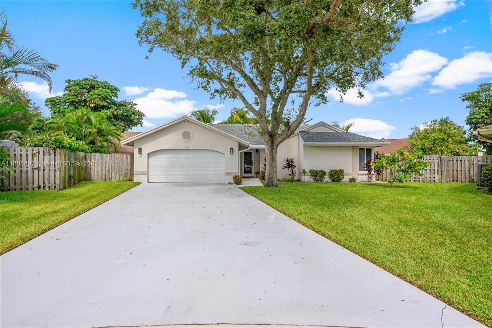 10445 NW 31st Ct
