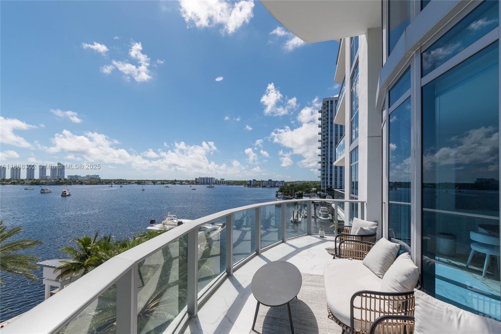 image Marina Palms North9