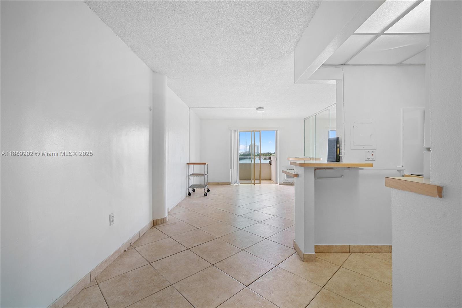 7904 West Dr #405