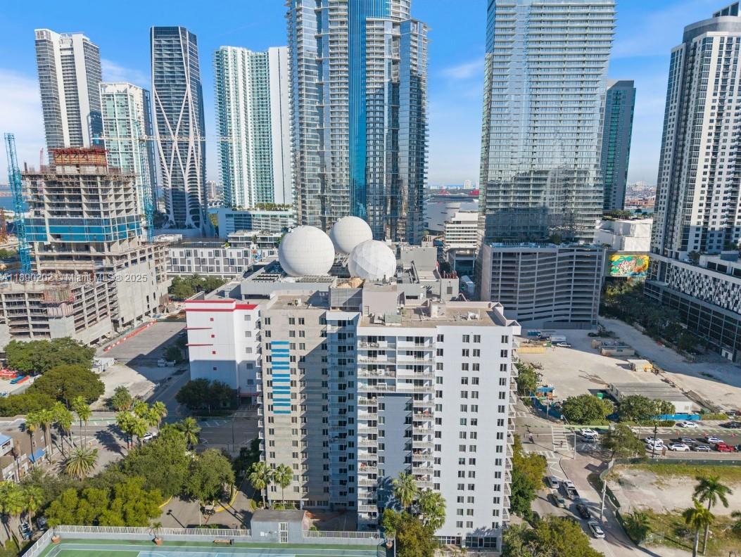 800 N Miami Ave #E-209