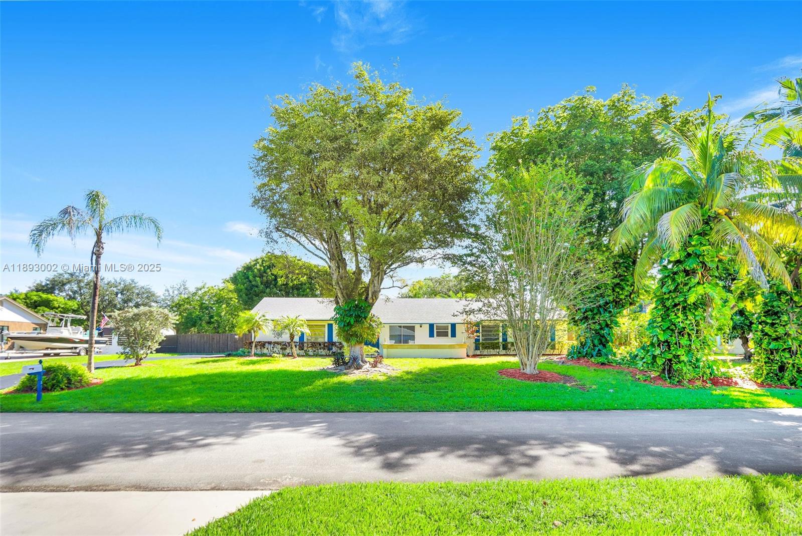 18045 SW 87th Ct