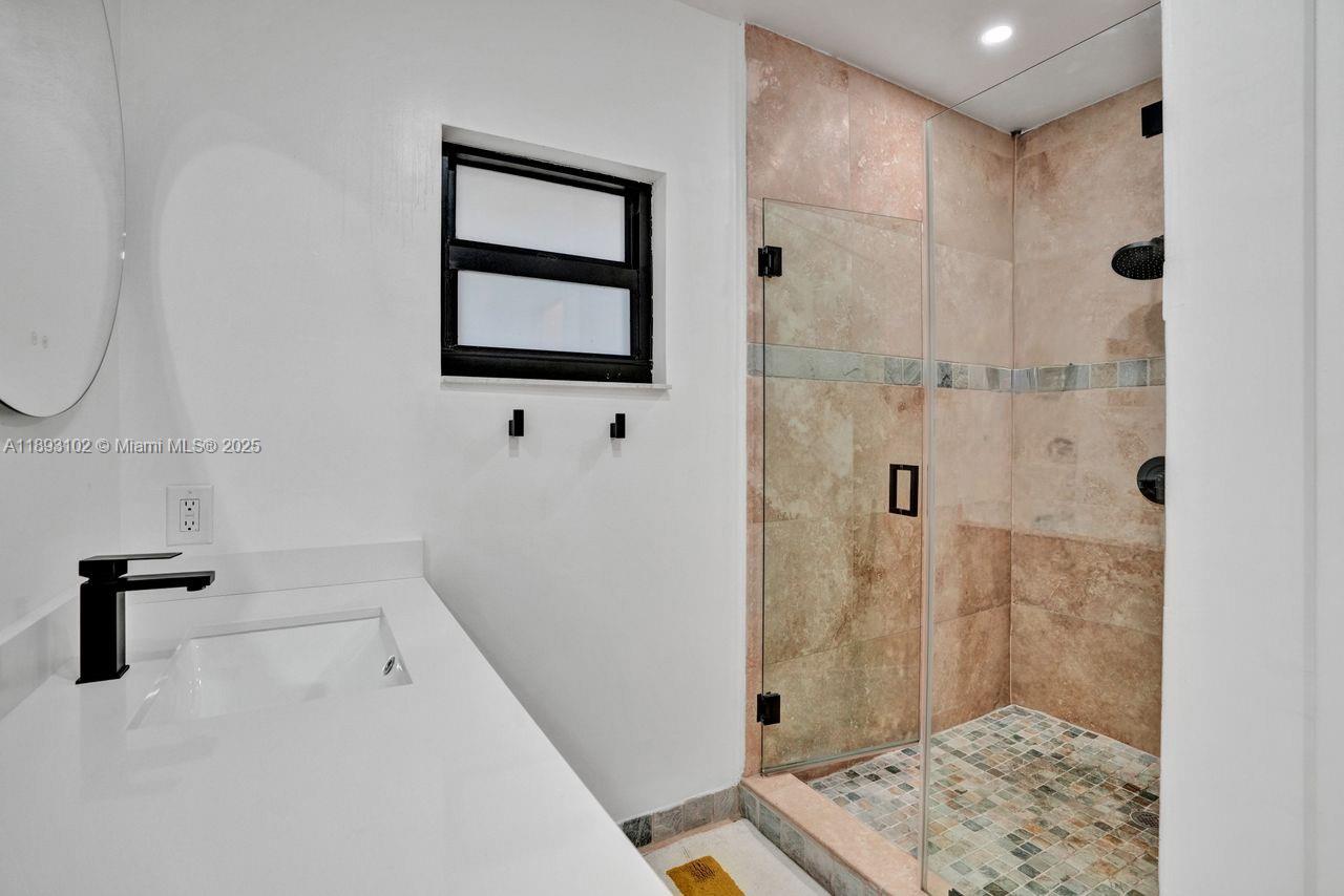 6605 SW 55th Ln South Miami, FL 33155