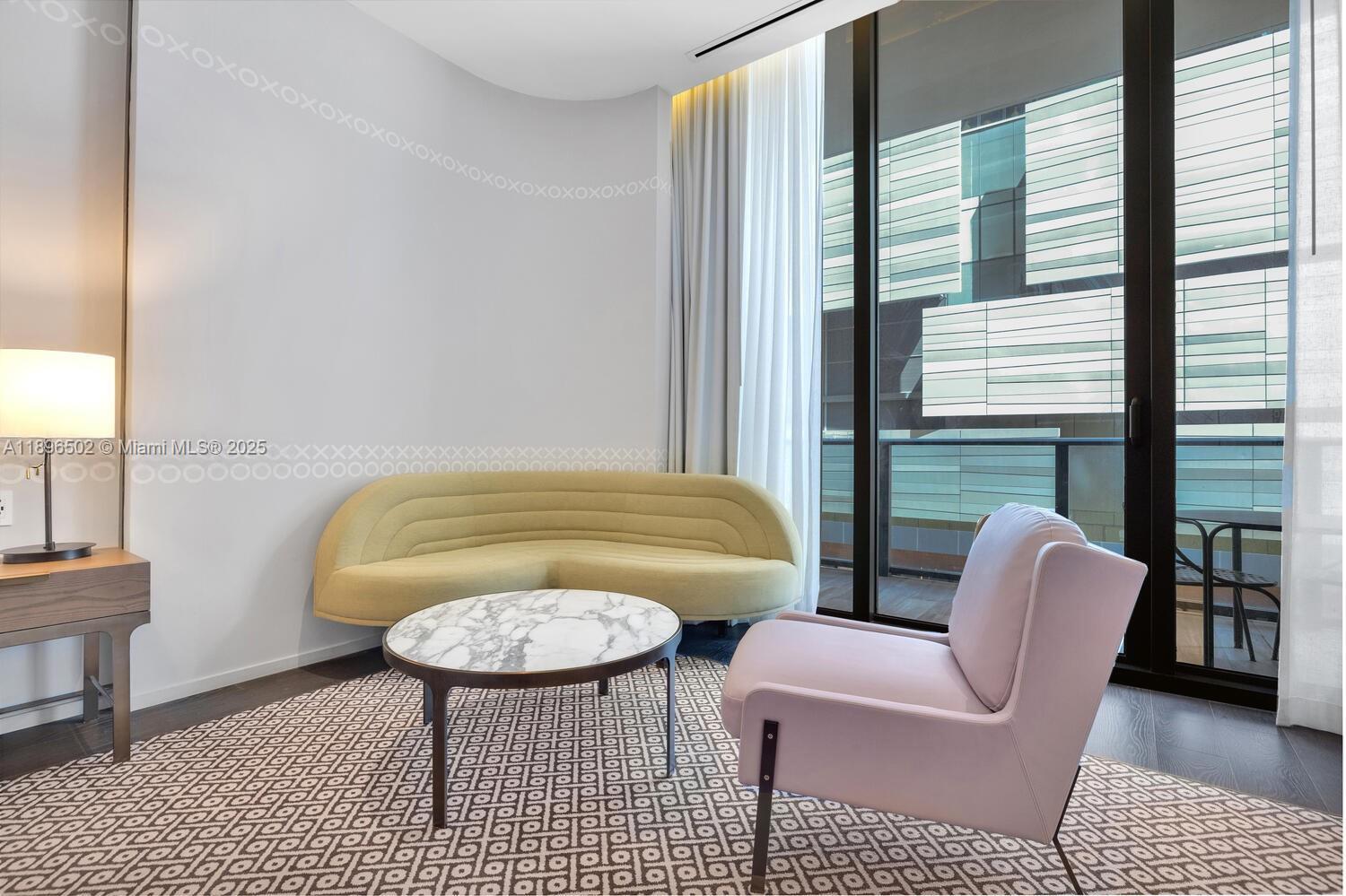 image Sls Lux Brickell11