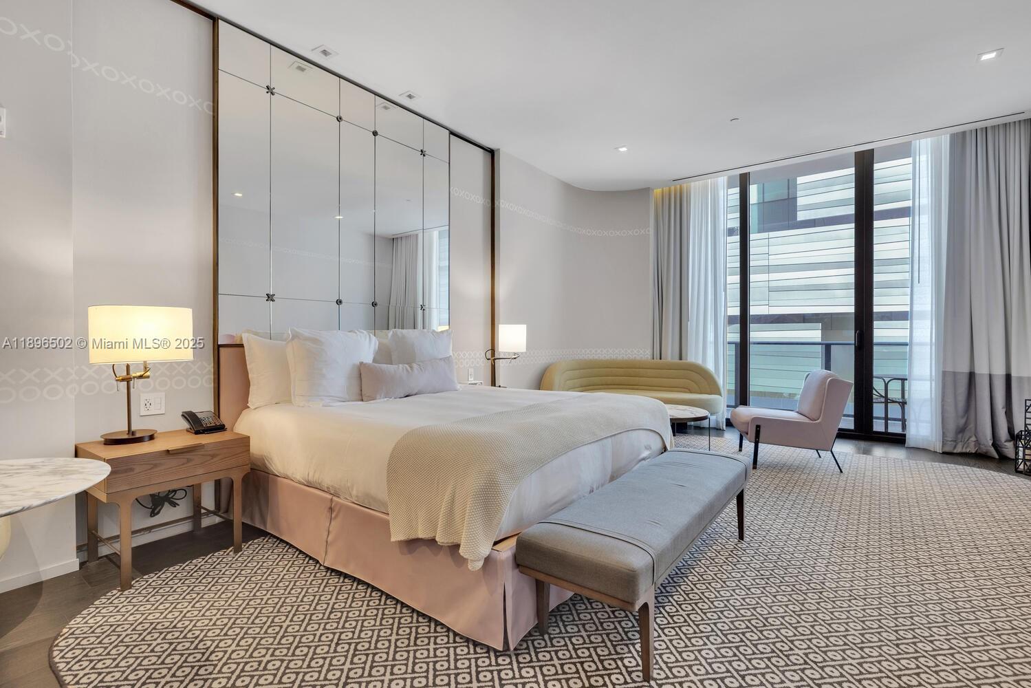 image Sls Lux Brickell14