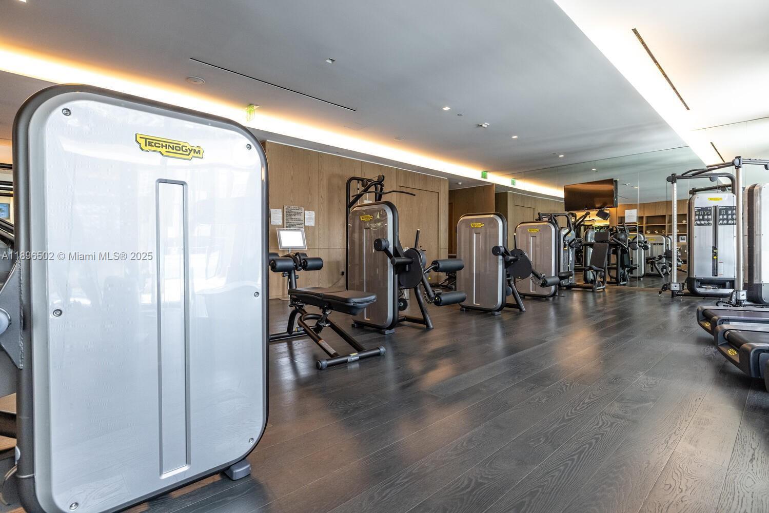 image Sls Lux Brickell20