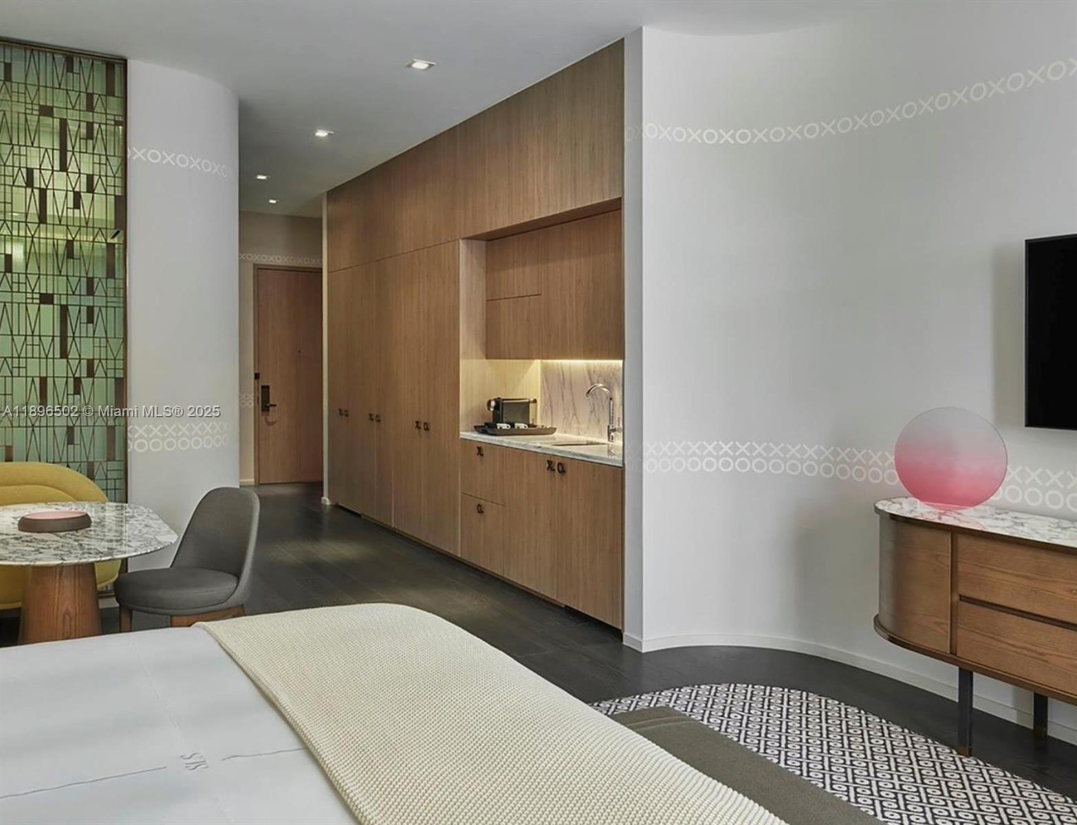image Sls Lux Brickell4