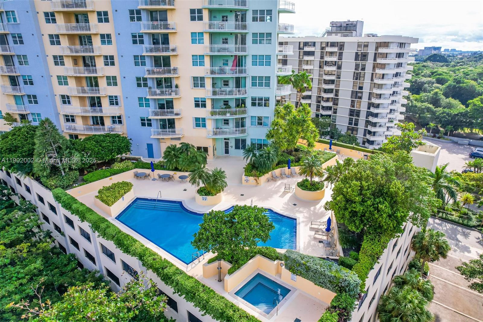 image The Metropolitan35