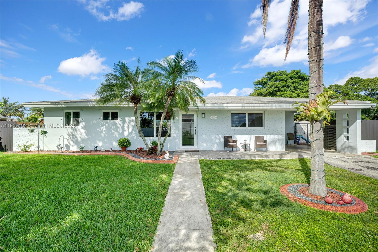 17020 SW 118th Pl