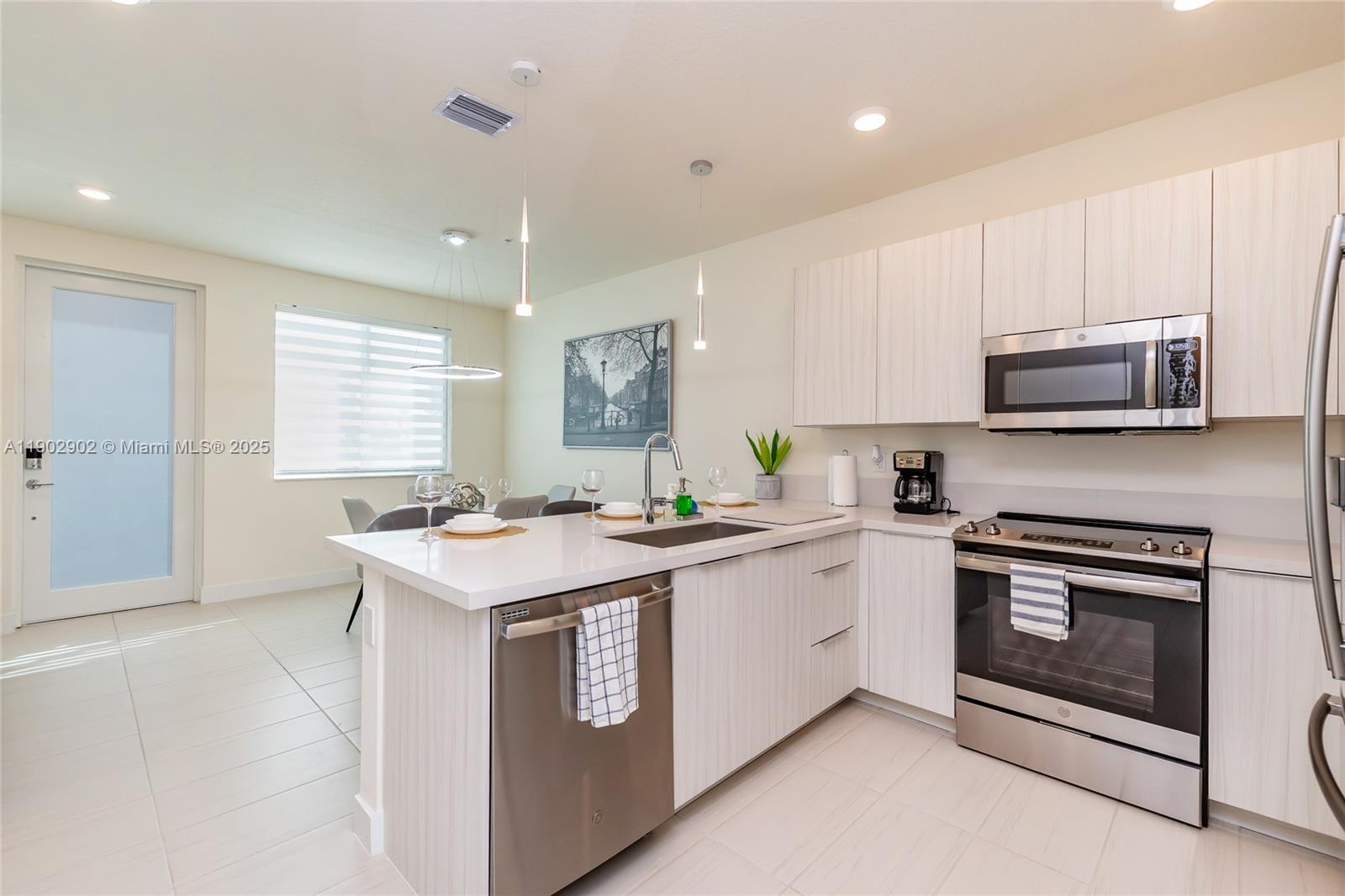 6416 NW 102nd Ct #302 Doral, FL 33178