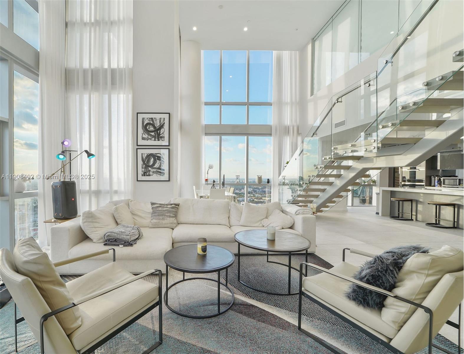 851 NE 1st Ave #4612