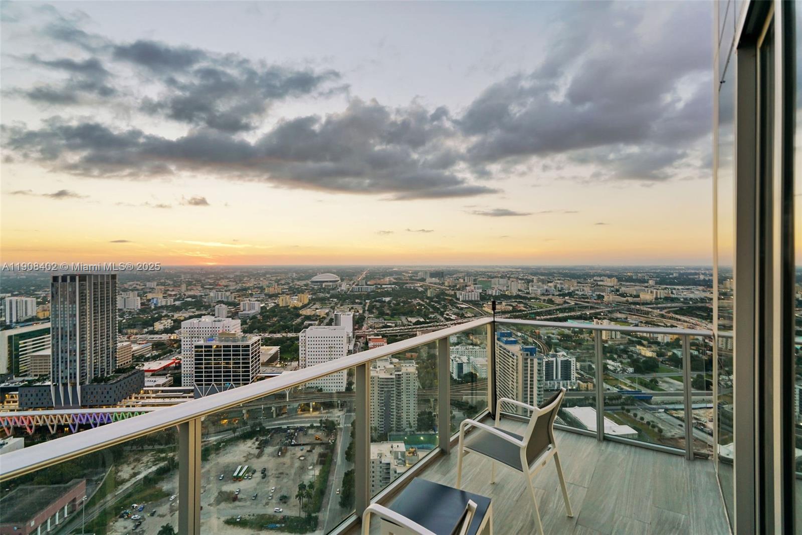 851 NE 1st Ave #4612 Miami, FL 33132