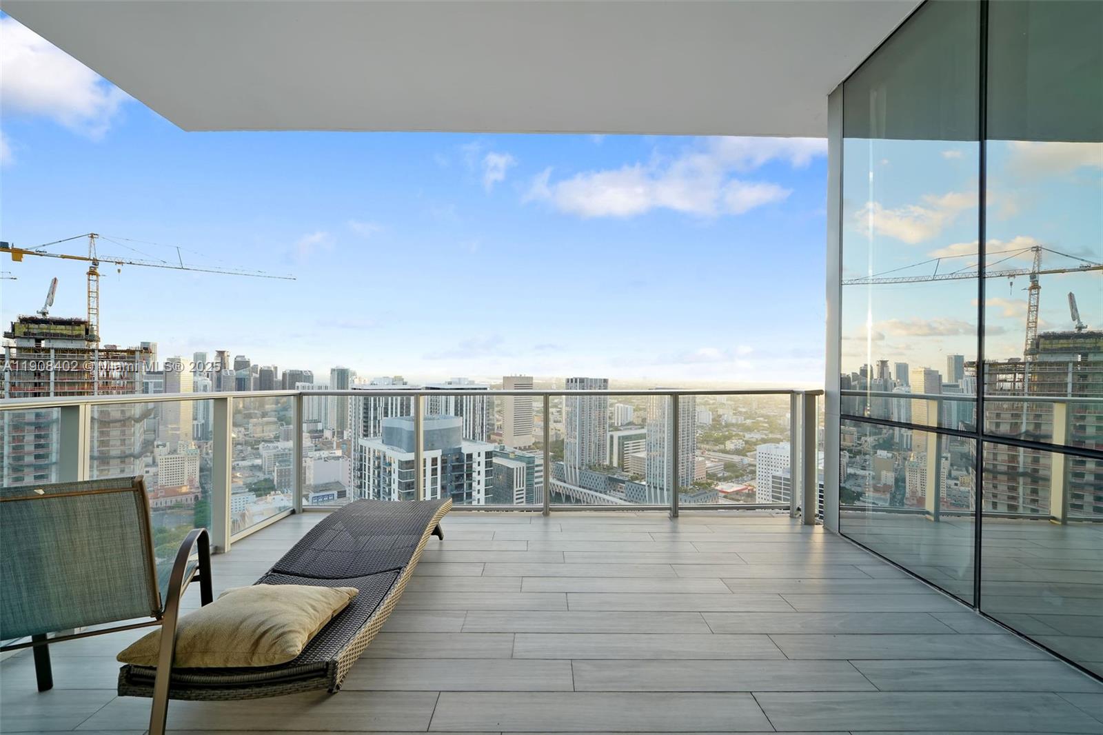 851 NE 1st Ave #4612 Miami, FL 33132