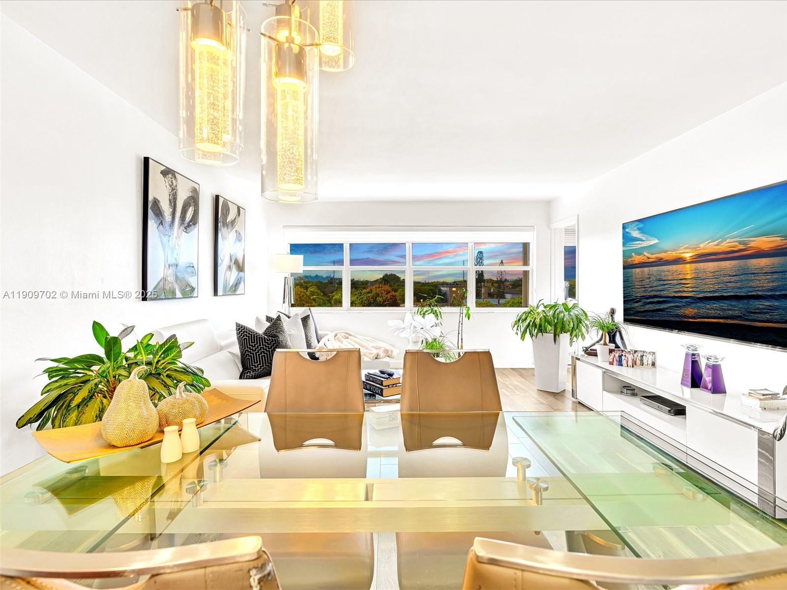 215 SE 3rd Ave #403C