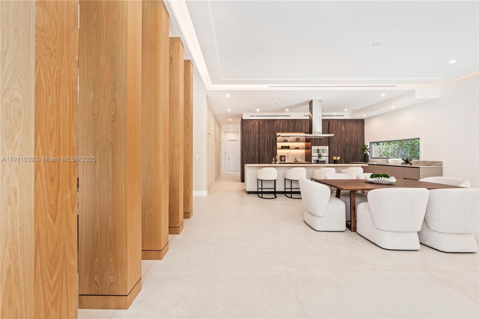 3200 Calusa St Coconut Grove, FL 33133