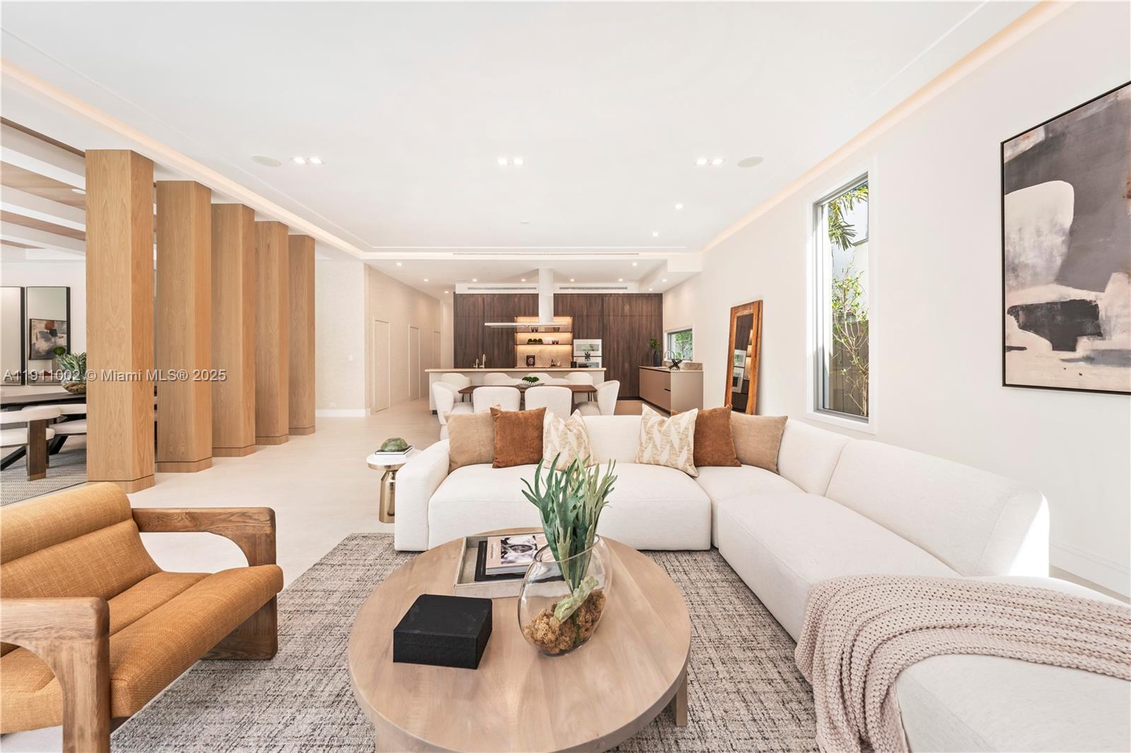 3200 Calusa St Coconut Grove, FL 33133