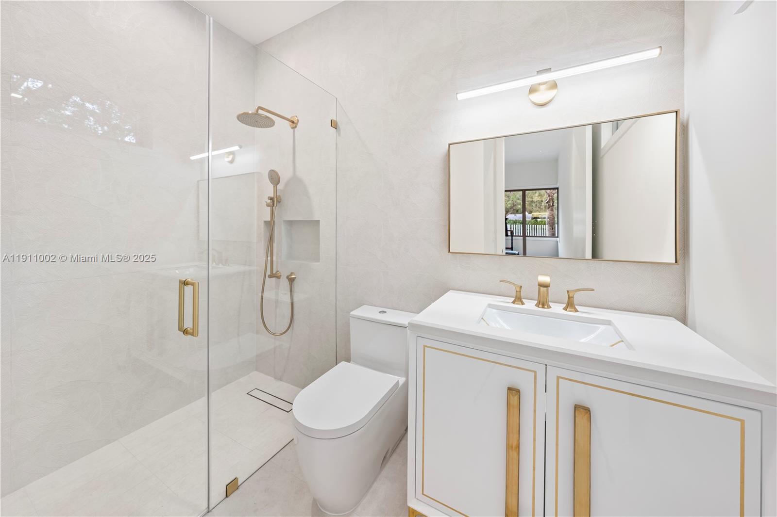 3200 Calusa St Coconut Grove, FL 33133