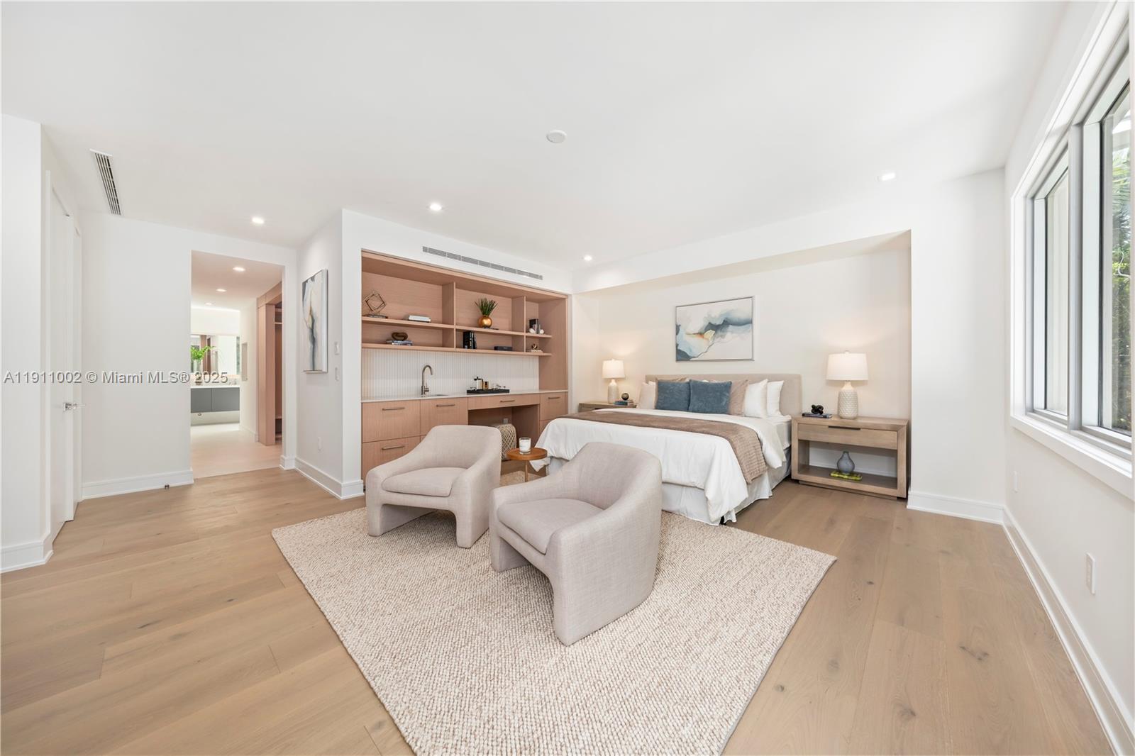 3200 Calusa St Coconut Grove, FL 33133