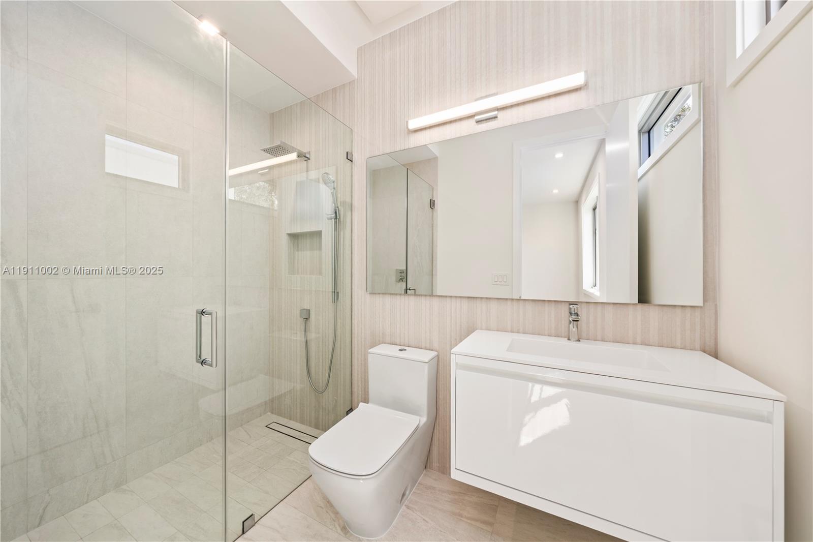 3200 Calusa St Coconut Grove, FL 33133