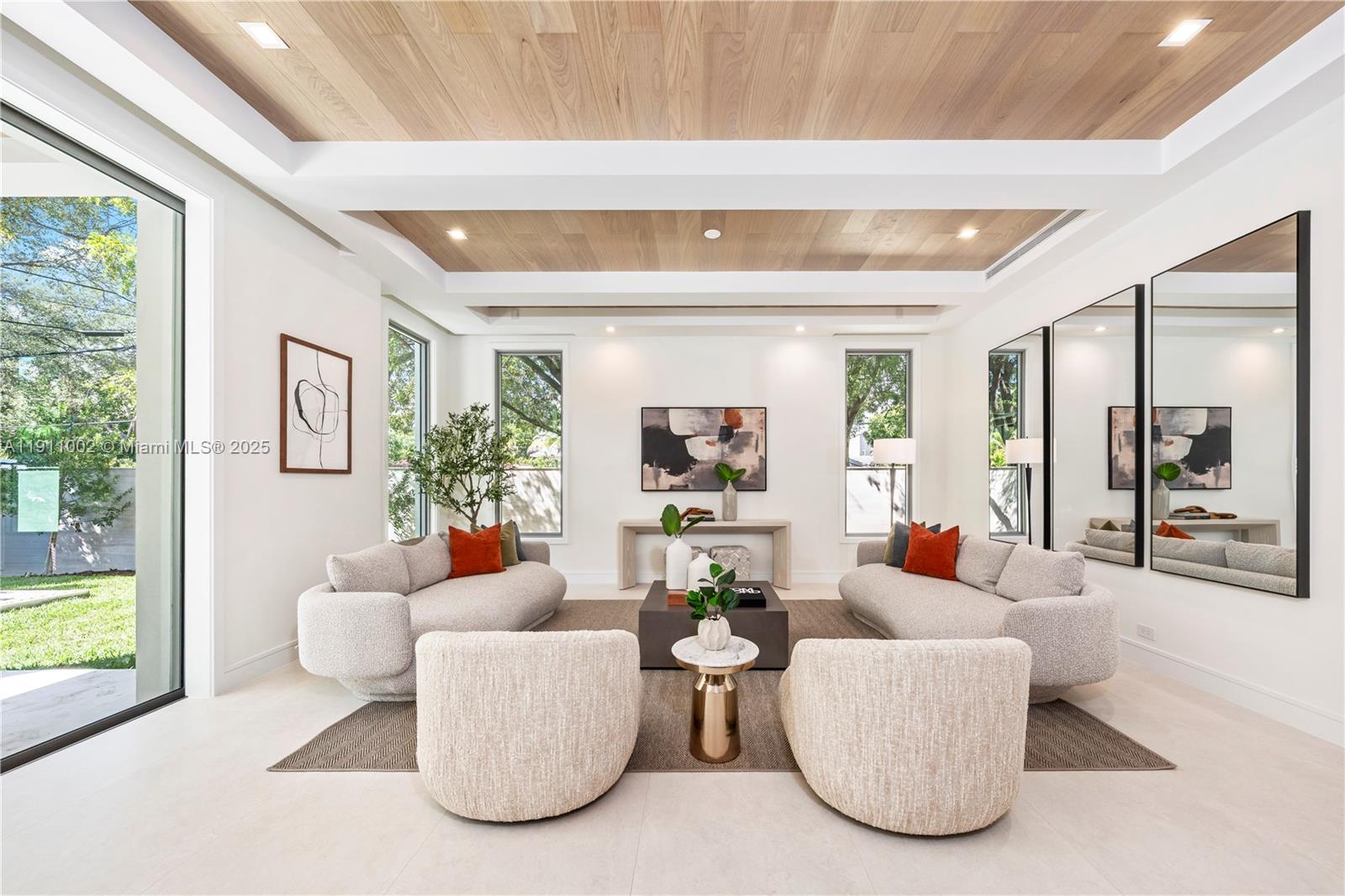 3200 Calusa St Coconut Grove, FL 33133