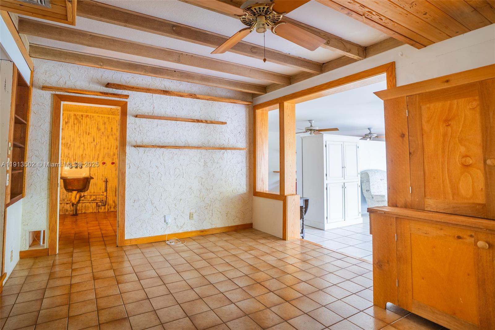 6551 SW 75th Ter South Miami, FL 33143