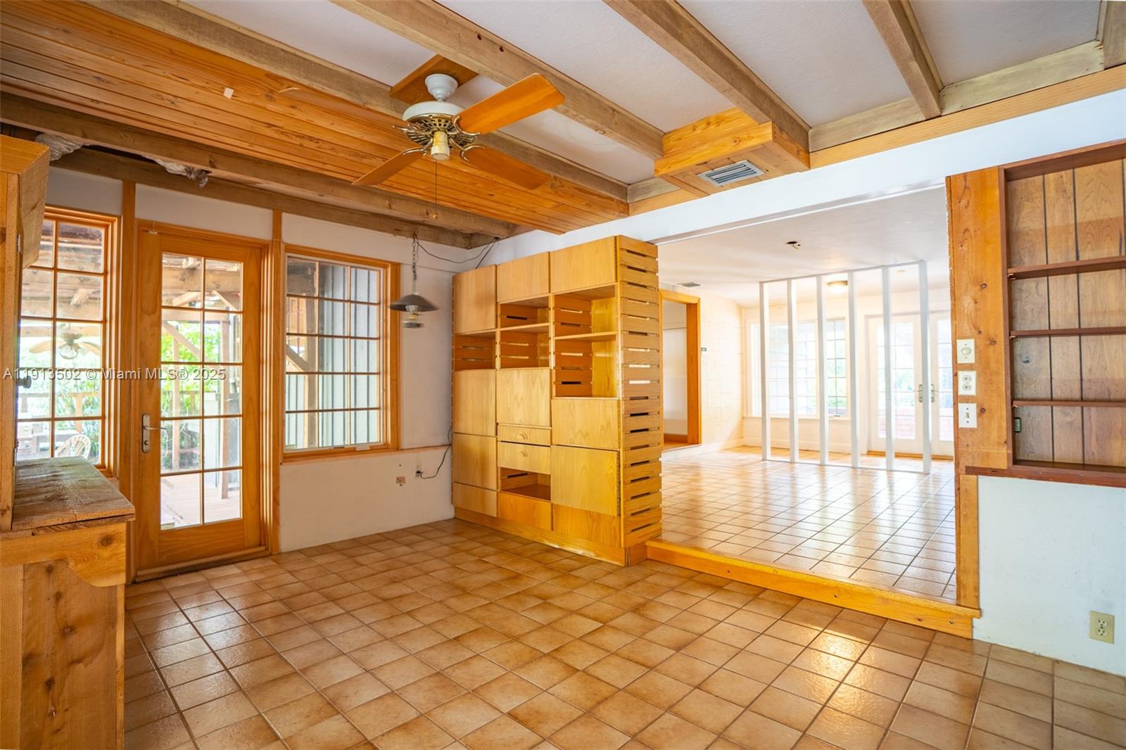 6551 SW 75th Ter South Miami, FL 33143