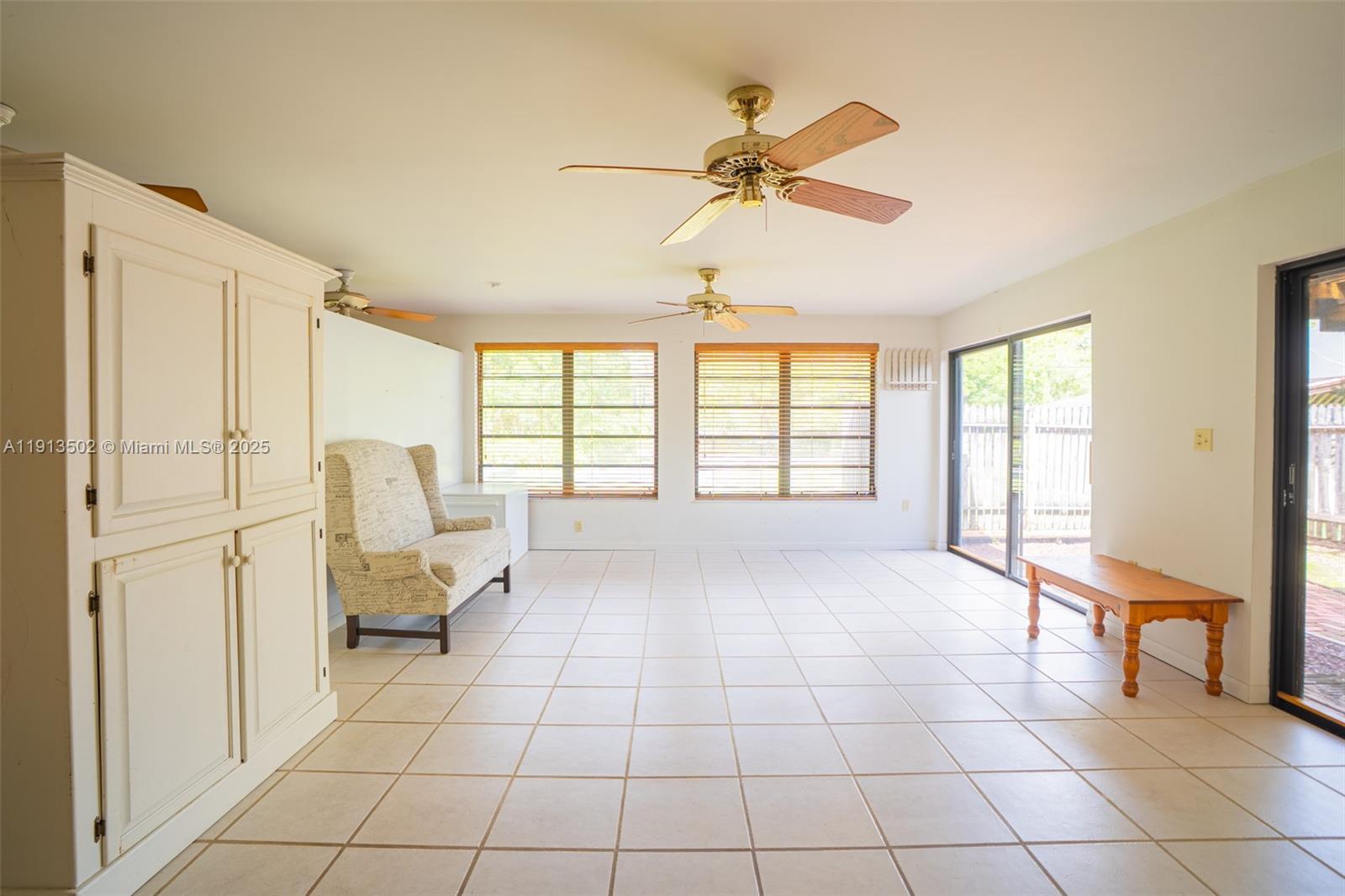 6551 SW 75th Ter South Miami, FL 33143