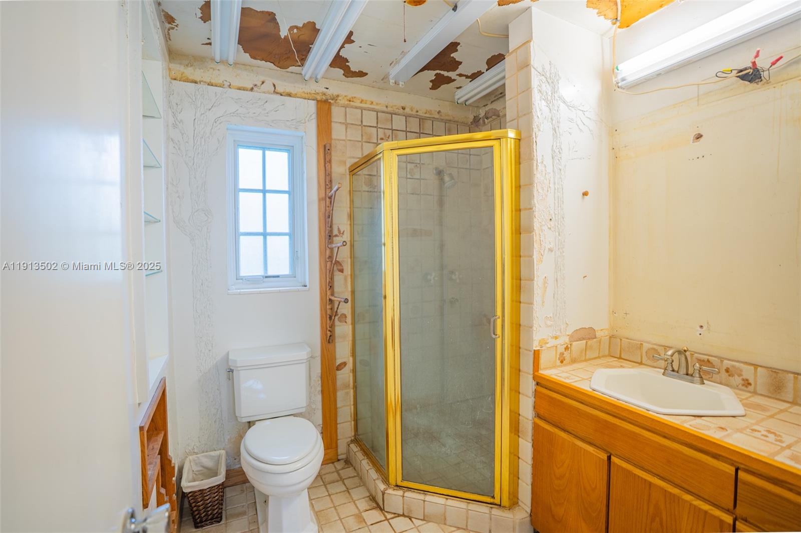 6551 SW 75th Ter South Miami, FL 33143