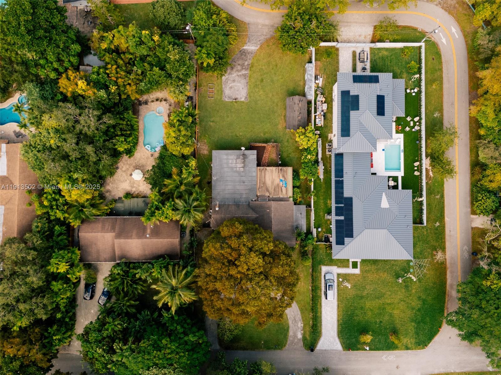 6551 SW 75th Ter South Miami, FL 33143