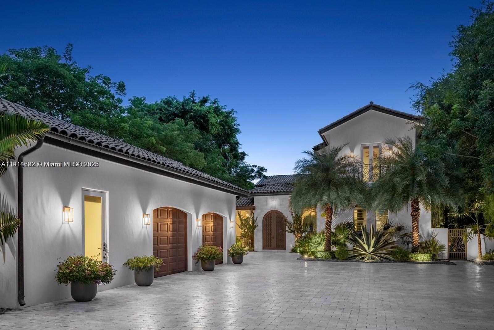 12650 SW 77th Ave Pinecrest, FL 33156