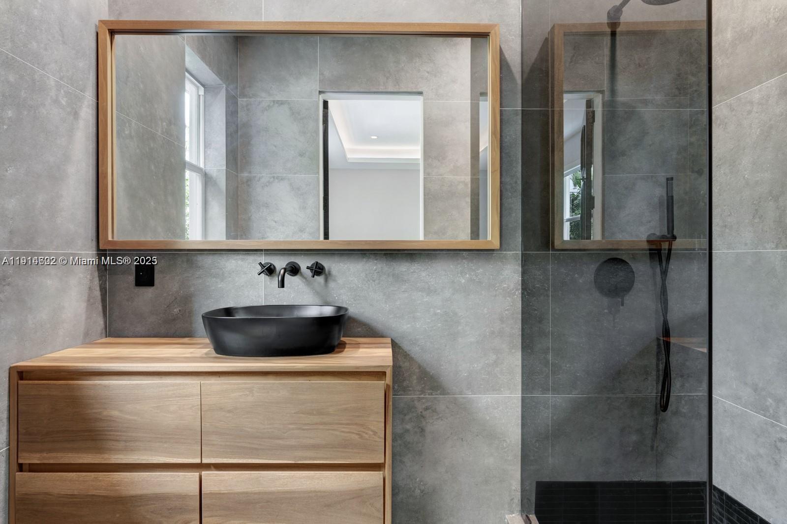 12650 SW 77th Ave Pinecrest, FL 33156