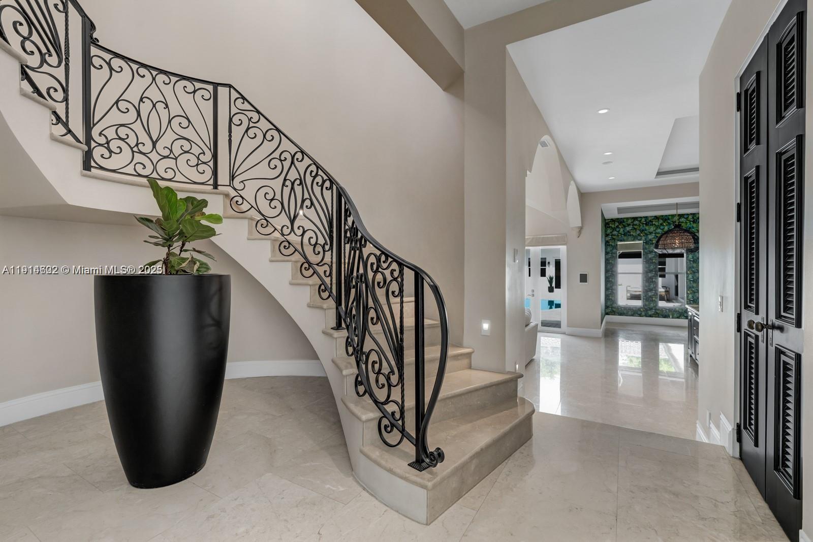 12650 SW 77th Ave Pinecrest, FL 33156