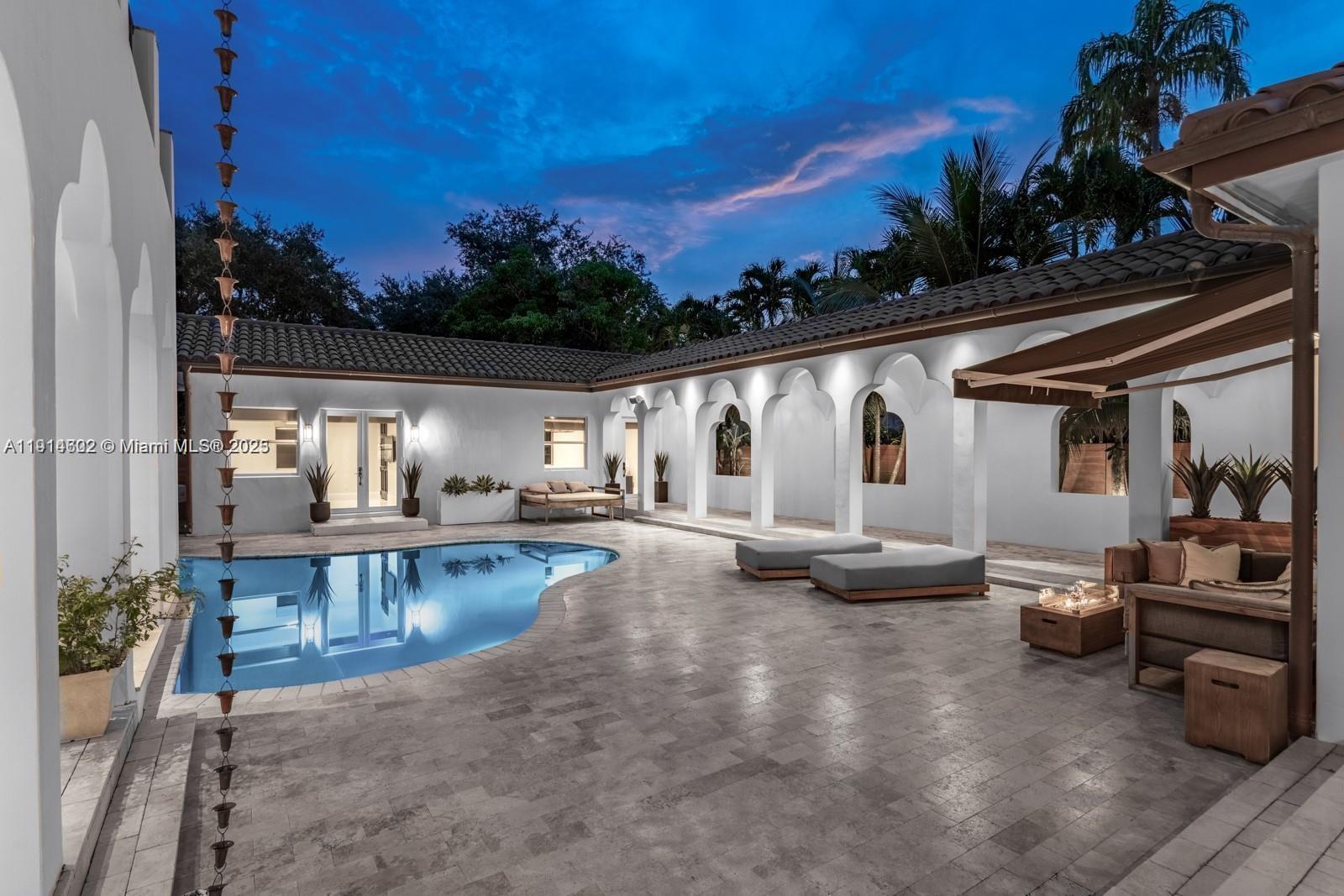 12650 SW 77th Ave Pinecrest, FL 33156