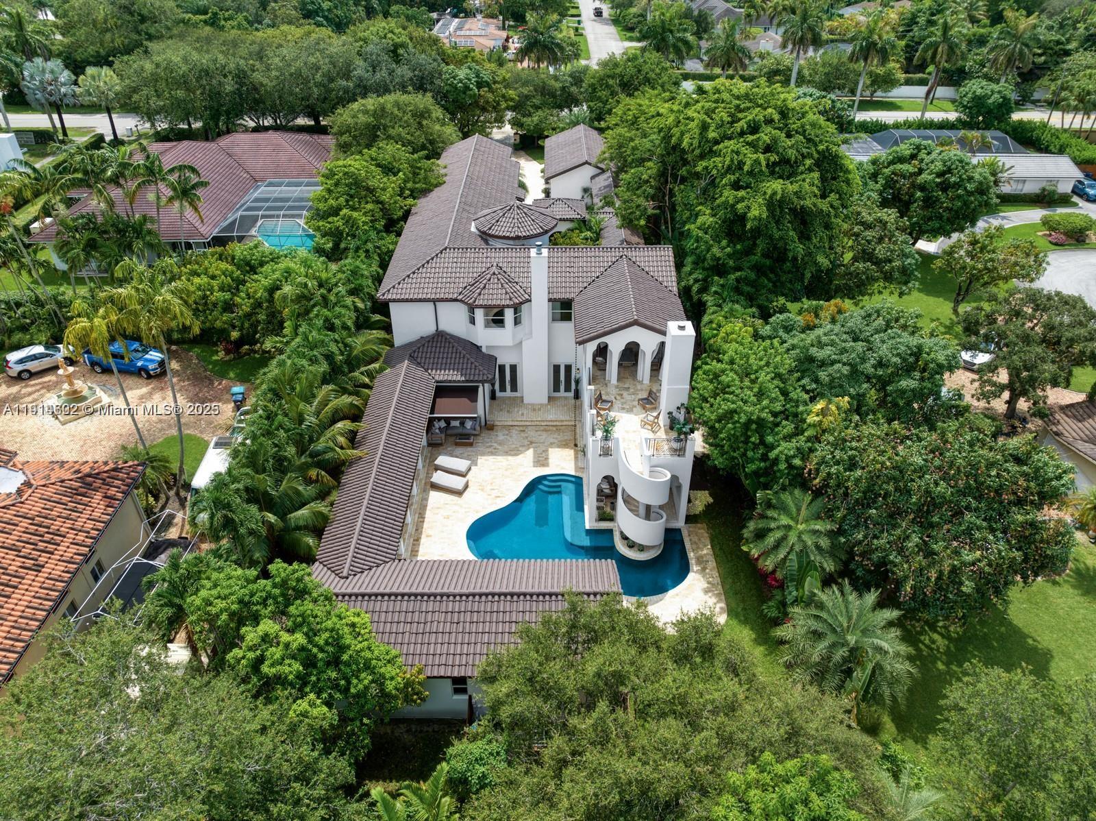 12650 SW 77th Ave Pinecrest, FL 33156