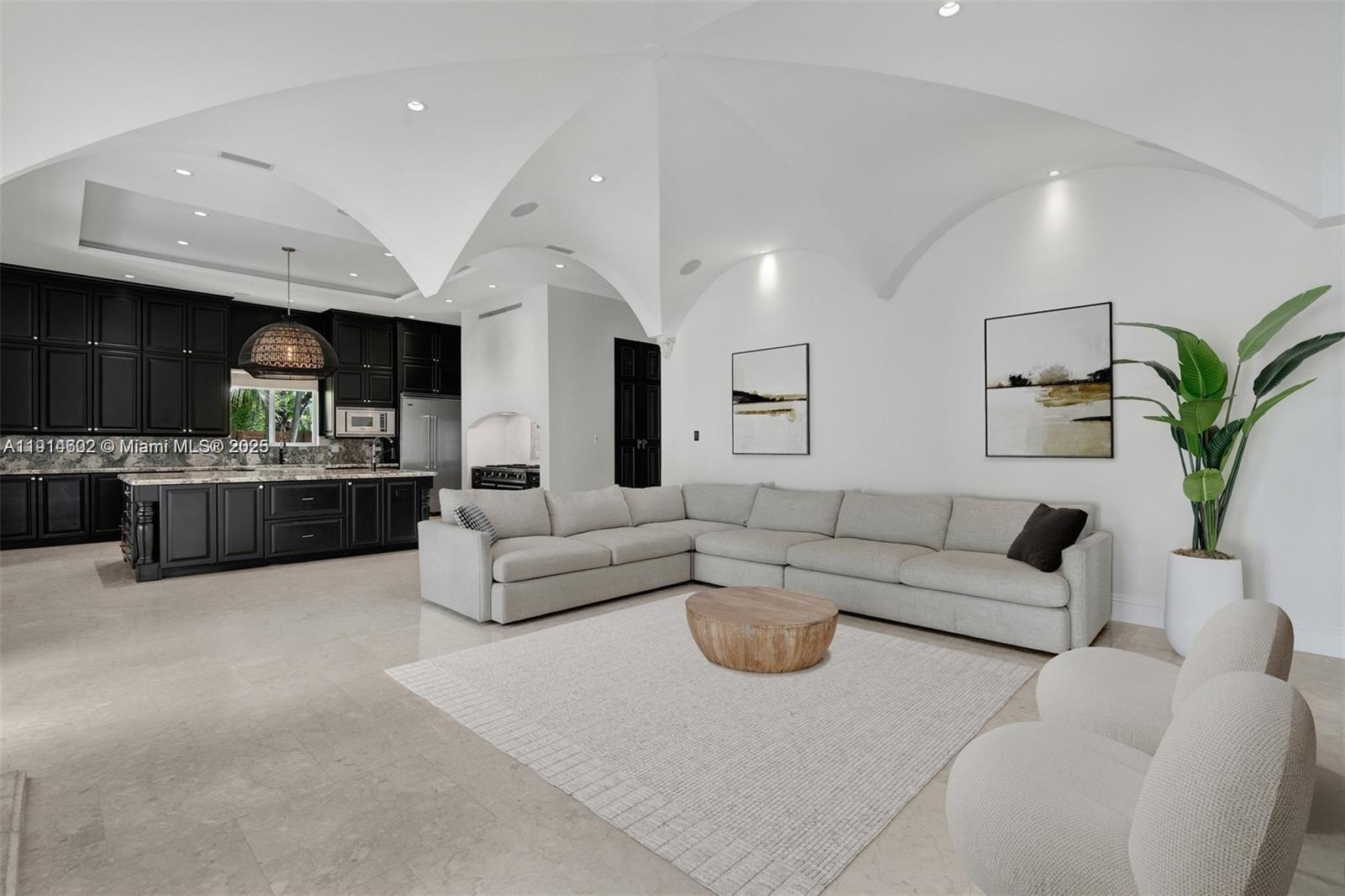 12650 SW 77th Ave Pinecrest, FL 33156