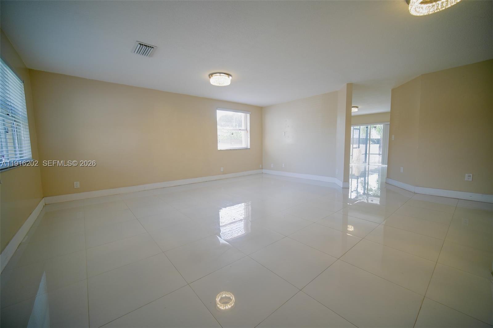 8568 SW 211th Ter #8576 Cutler Bay, FL 33189