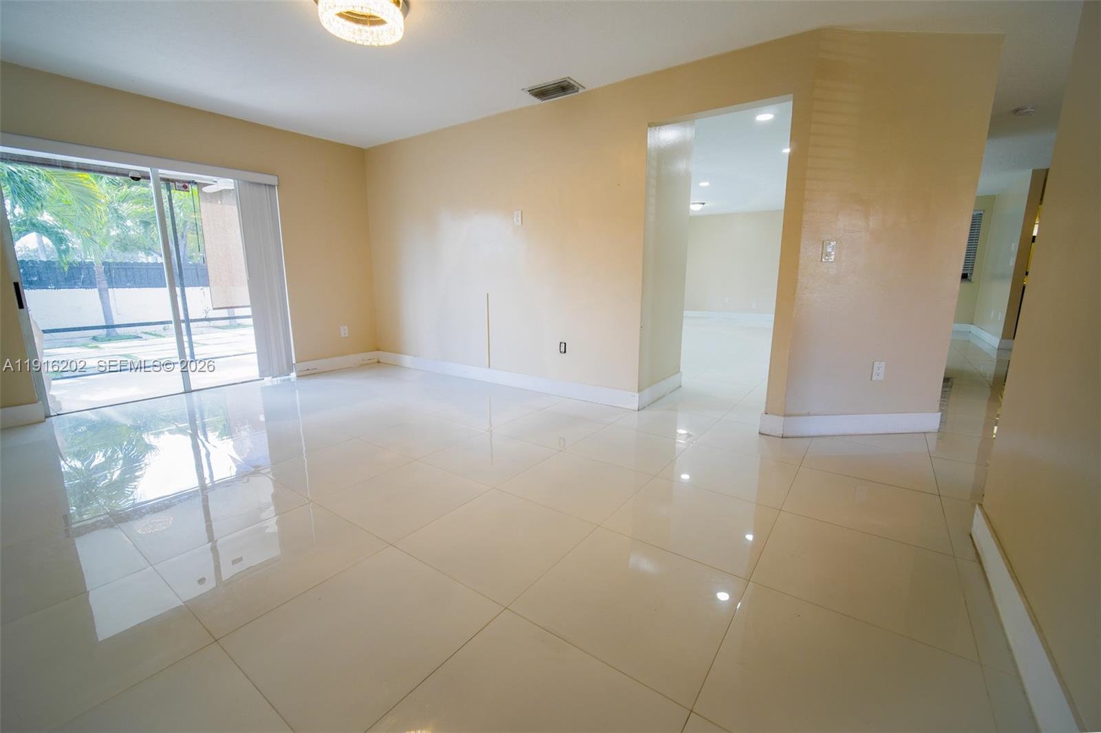 8568 SW 211th Ter #8576 Cutler Bay, FL 33189