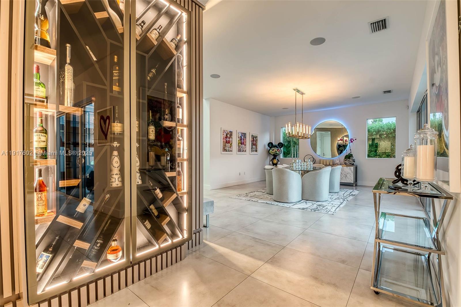 7446 NW 99th Ct Doral, FL 33178