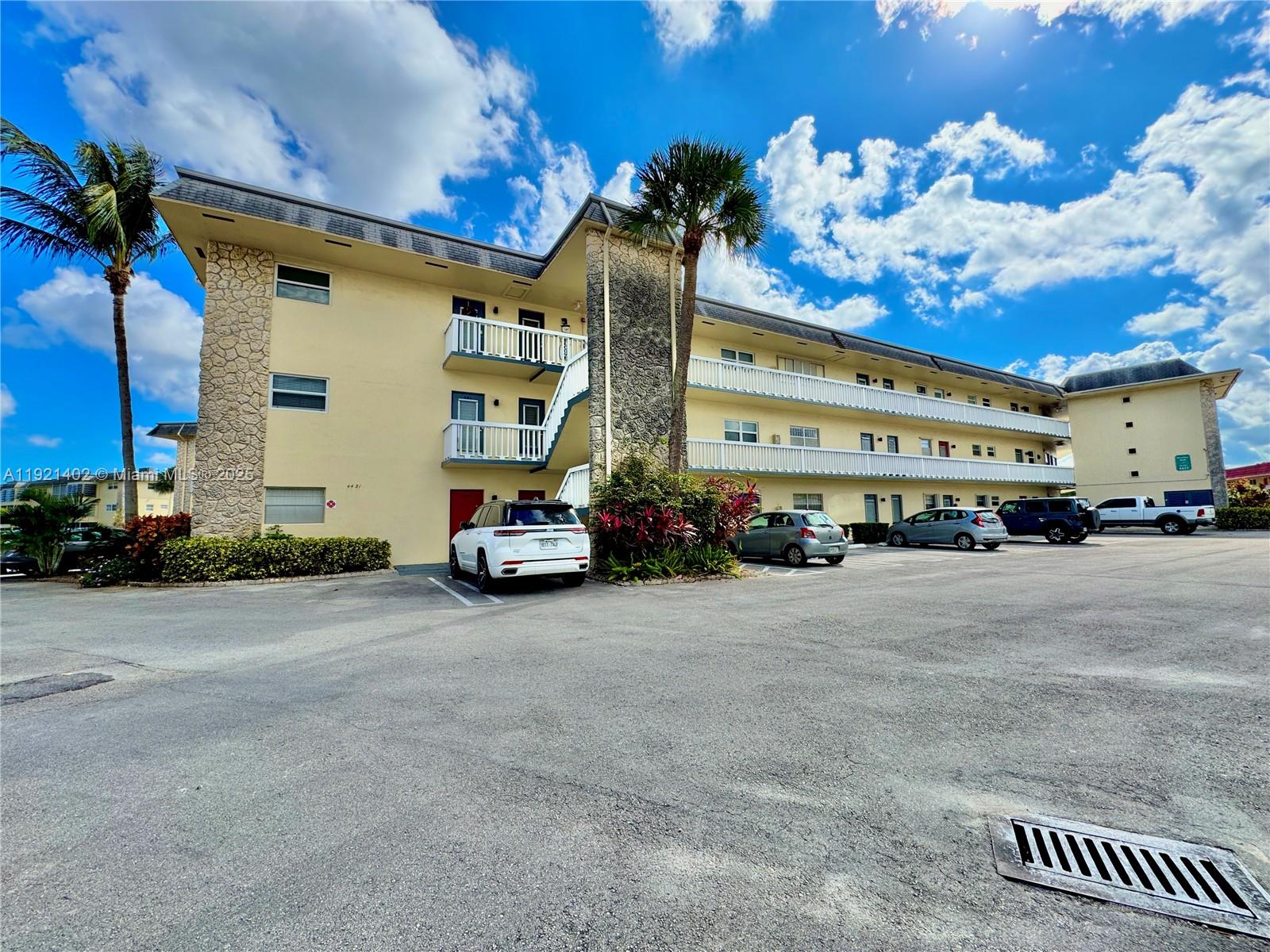 4431 NW 16th St #H104