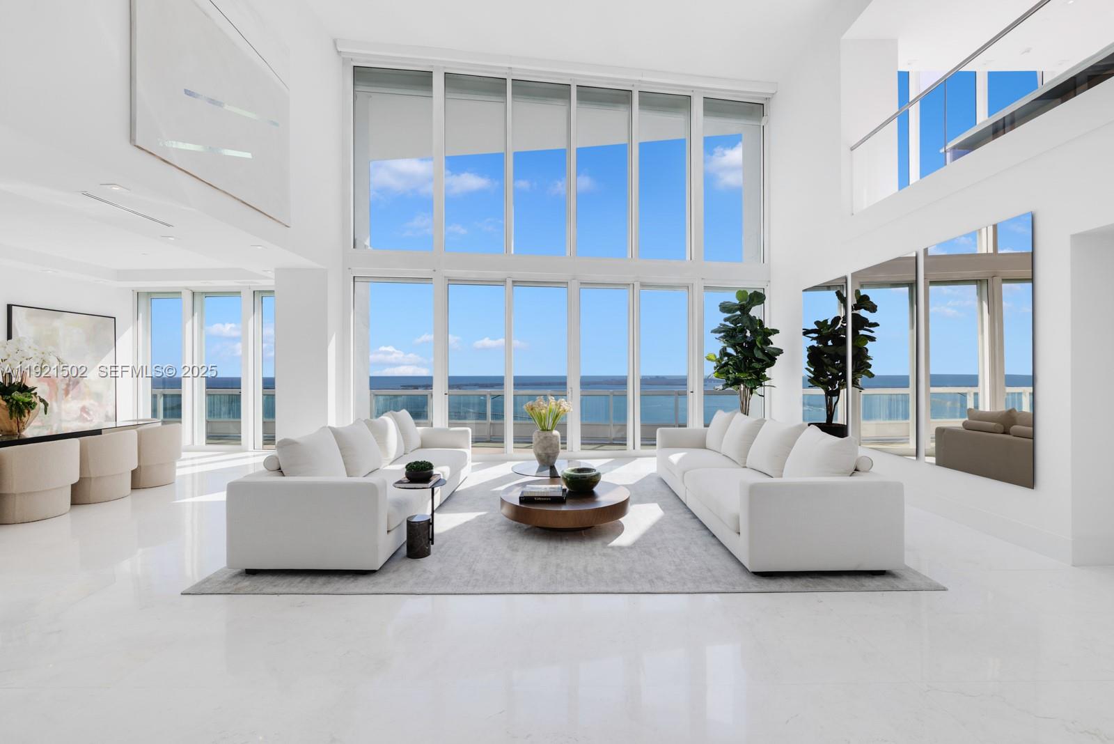 1643 Brickell Ave #4902 Miami, FL 33129