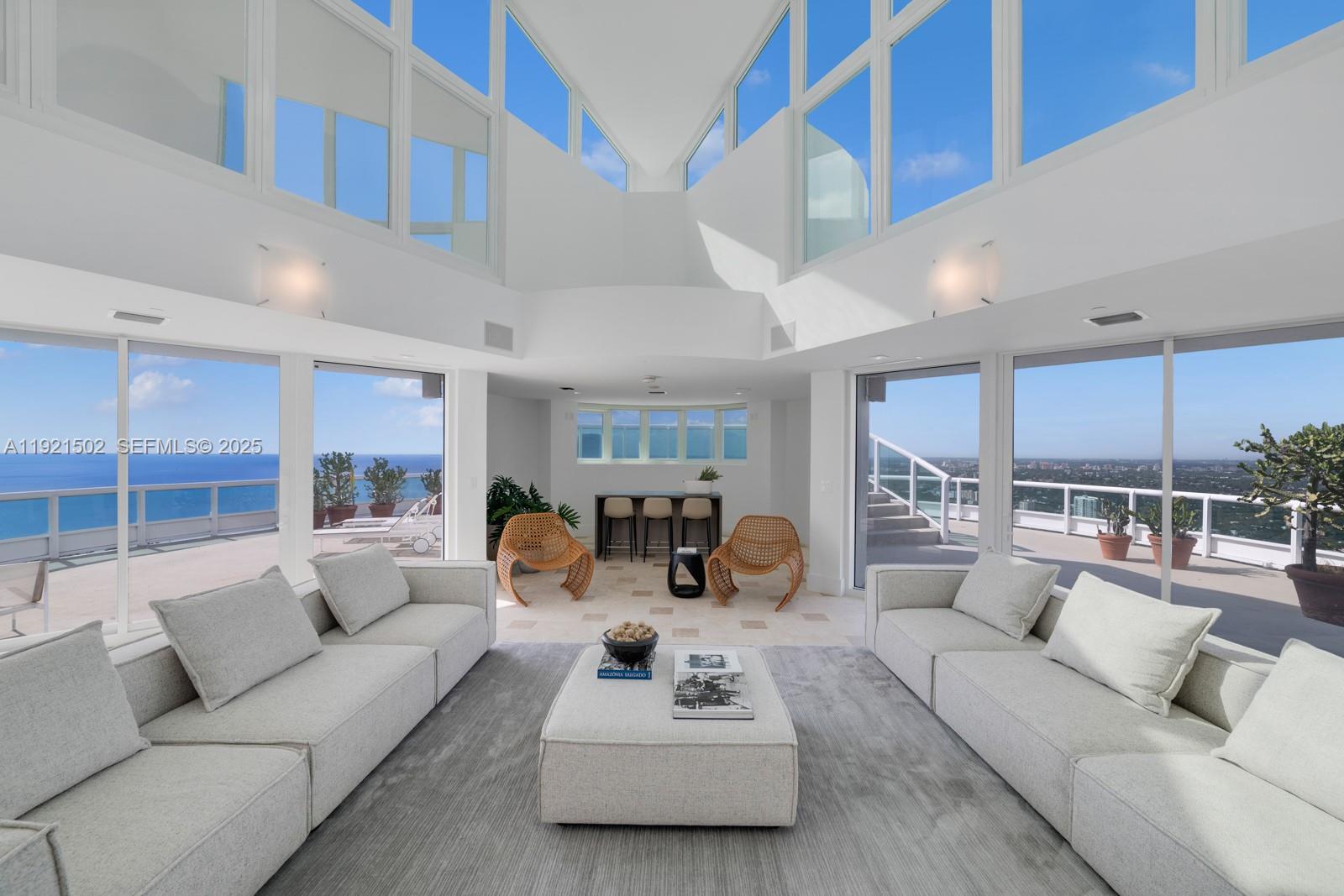 1643 Brickell Ave #4902 Miami, FL 33129