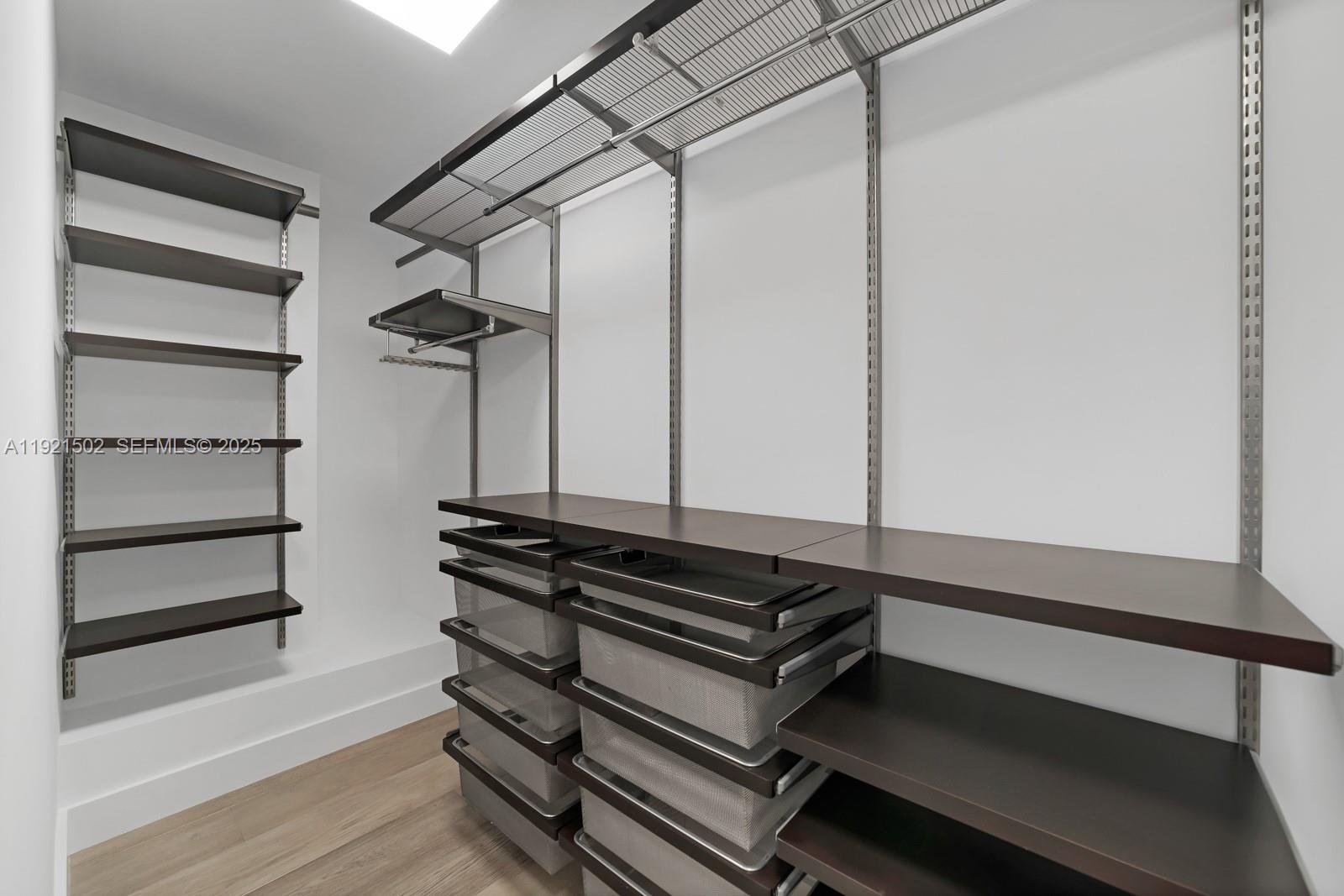 1643 Brickell Ave #4902 Miami, FL 33129