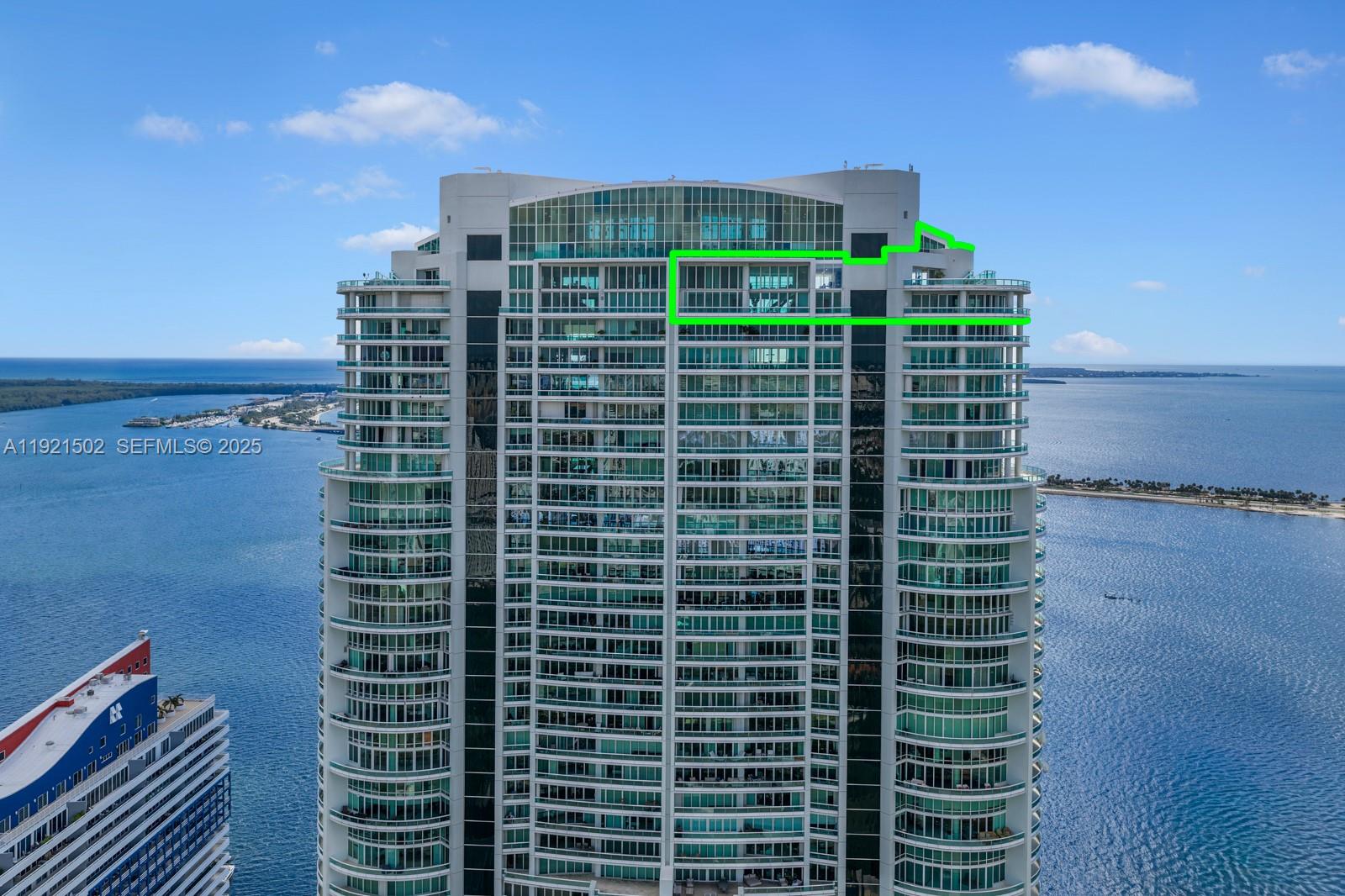 1643 Brickell Ave #4902 Miami, FL 33129