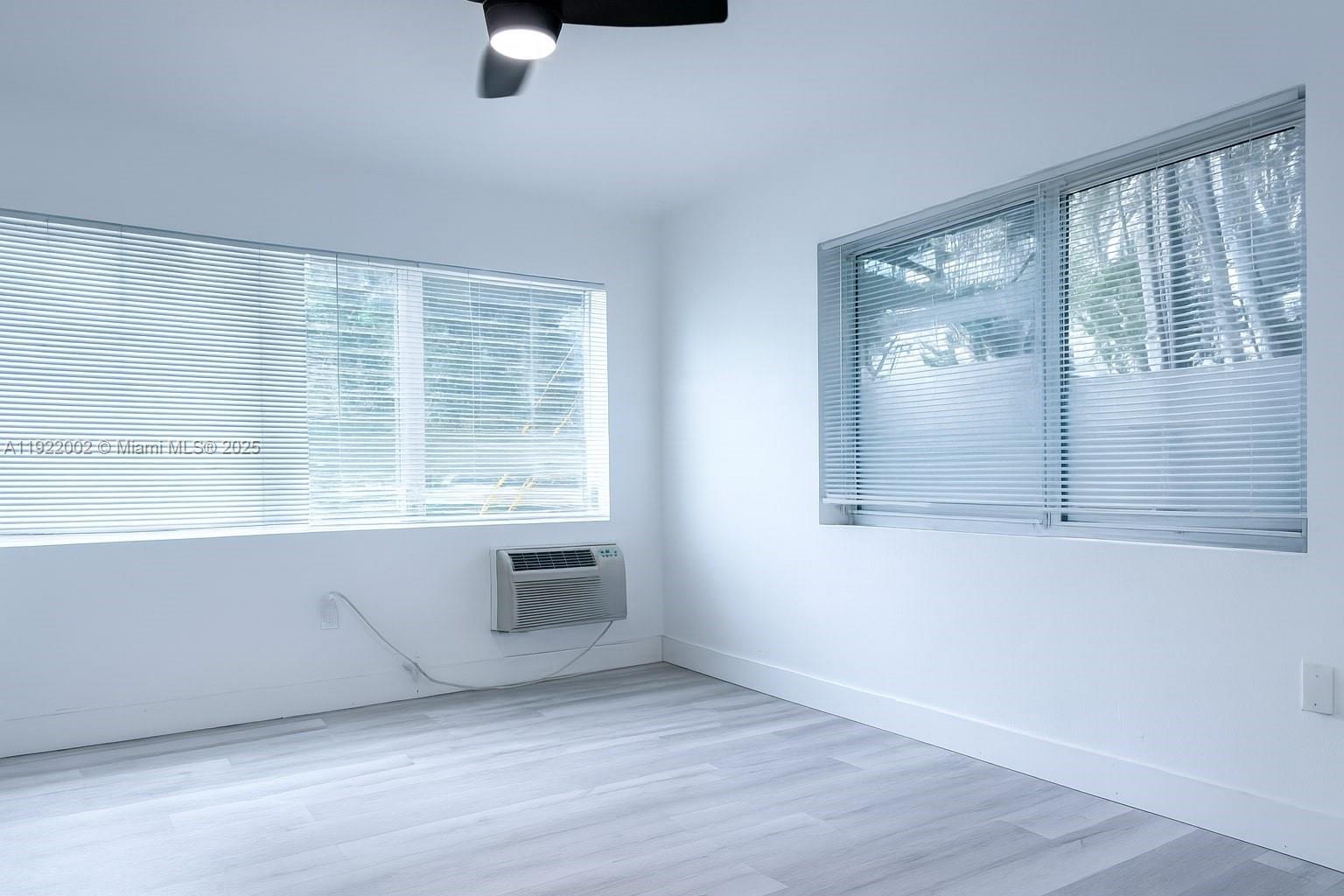 10190 E Bay Hbr Dr #7E Bay Harbor Islands, FL 33154