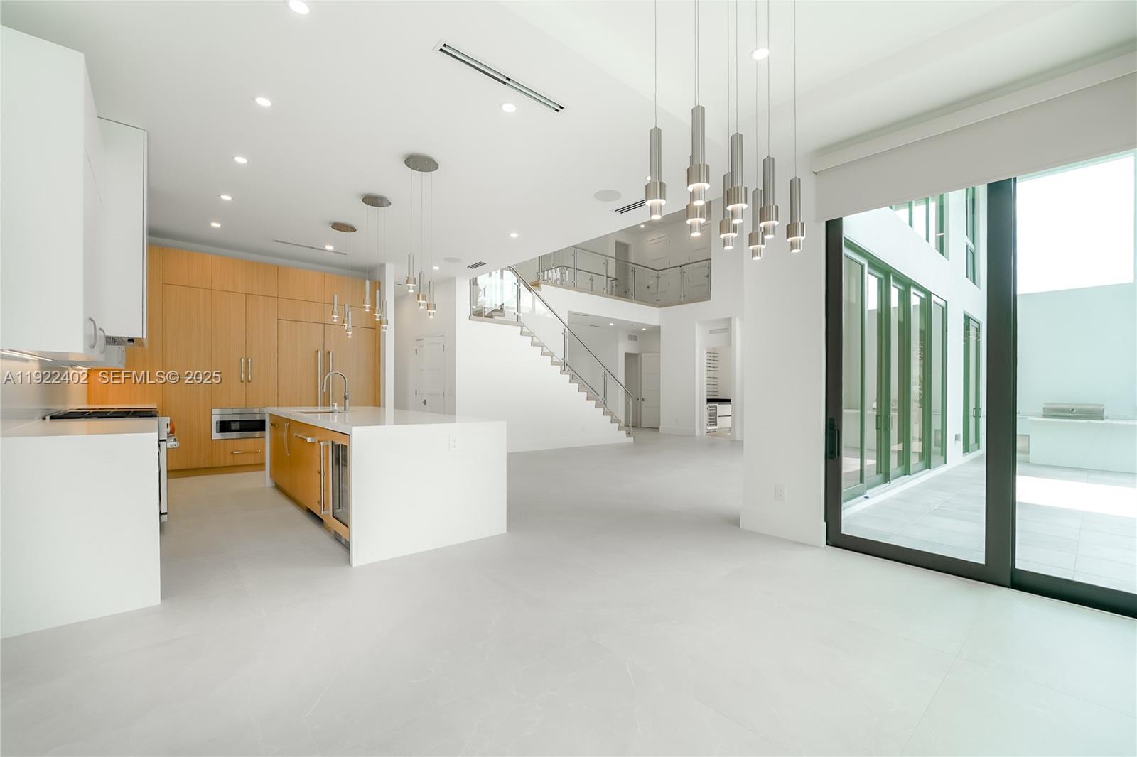 333 NE Spanish Ct Boca Raton, FL 33432