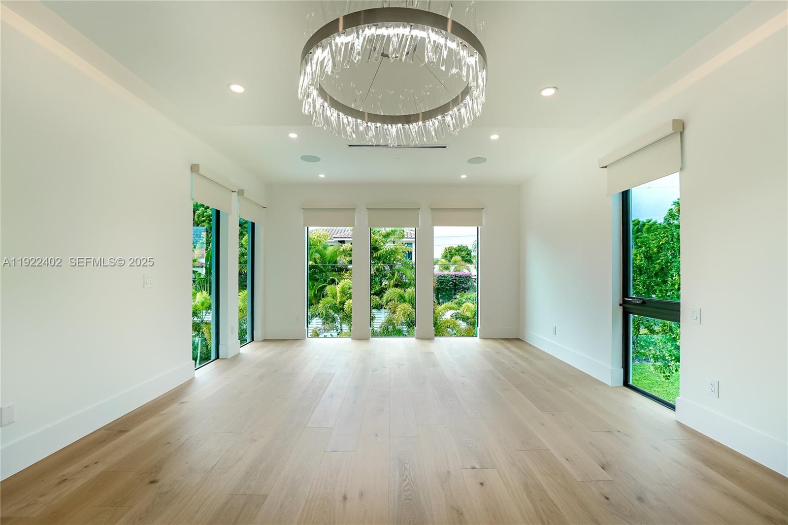 333 NE Spanish Ct Boca Raton, FL 33432