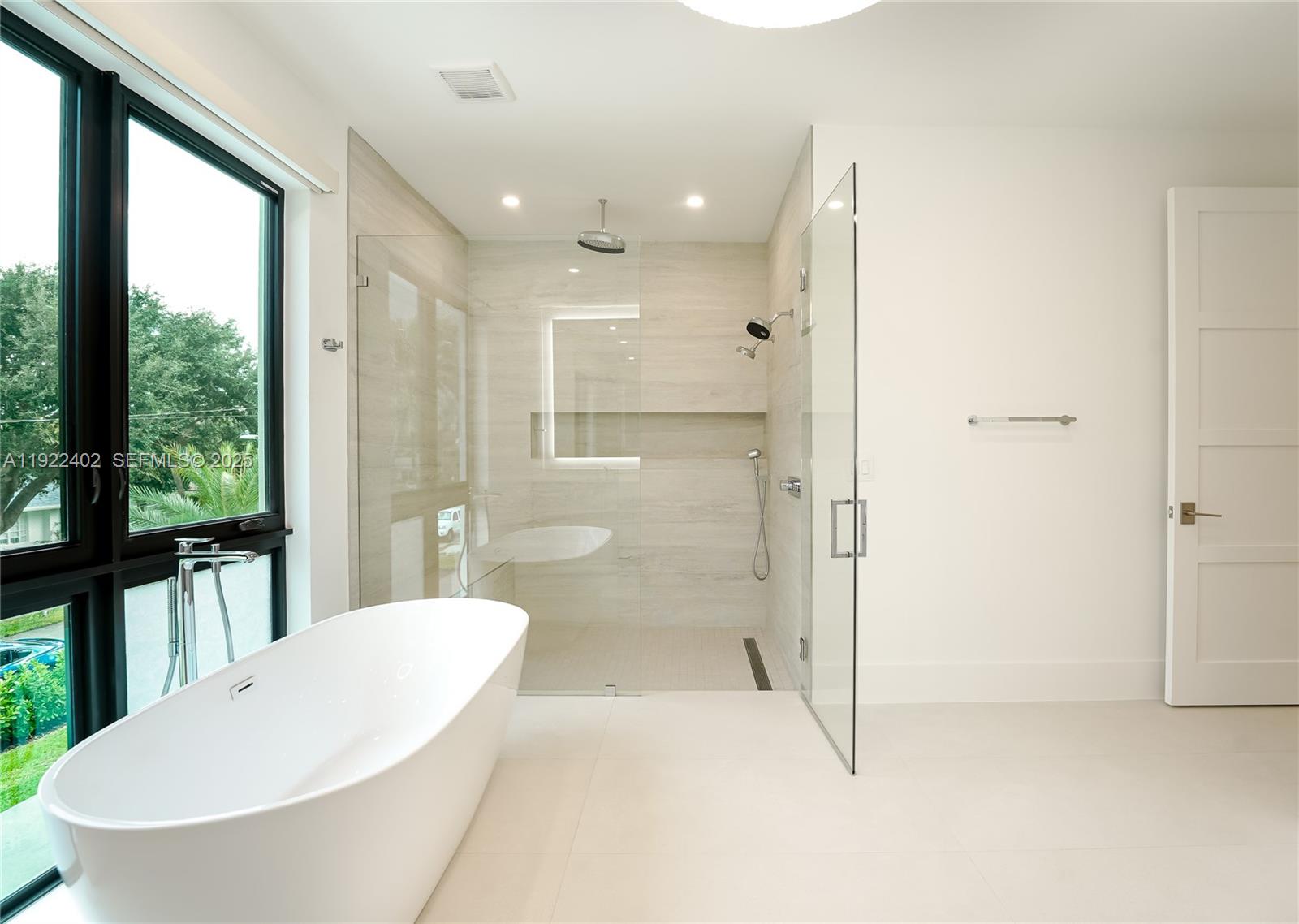 333 NE Spanish Ct Boca Raton, FL 33432