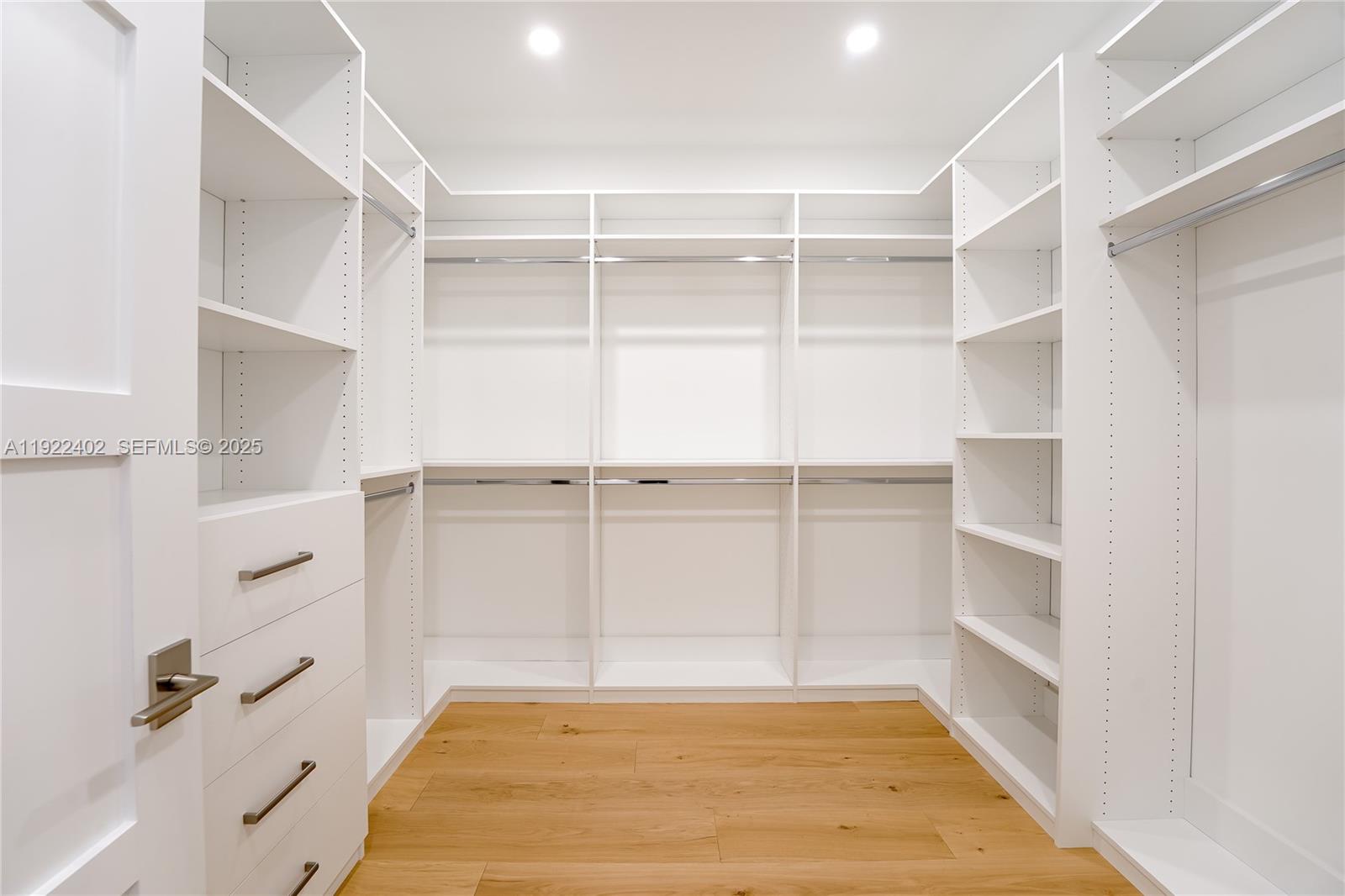 333 NE Spanish Ct Boca Raton, FL 33432