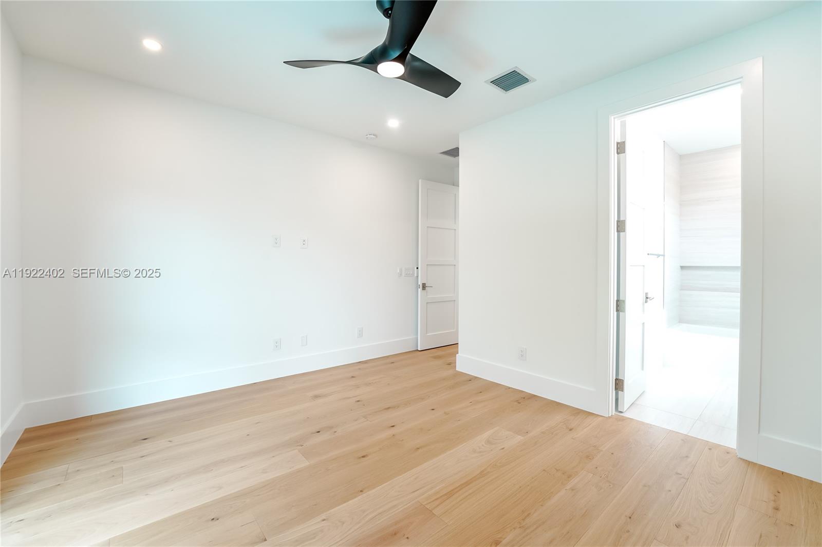 333 NE Spanish Ct Boca Raton, FL 33432