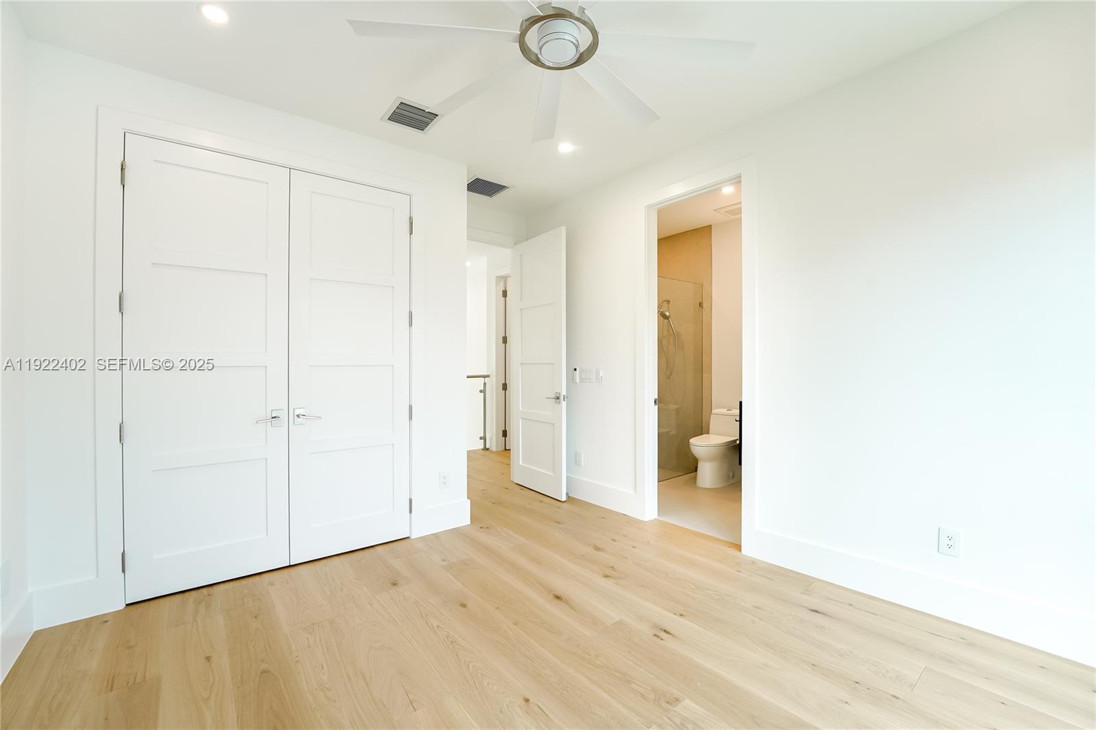 333 NE Spanish Ct Boca Raton, FL 33432